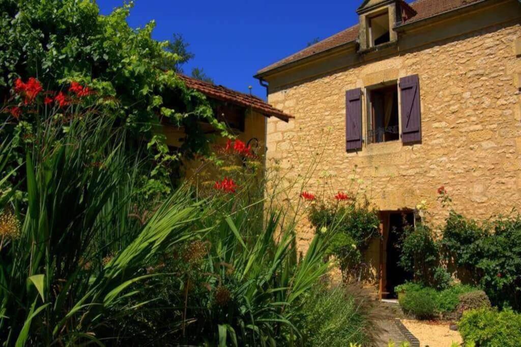 Villa La Forge, Le Banquet Aux Eyzies Les Eyzies Exterior foto